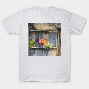 The washing line, Brazil T-Shirt